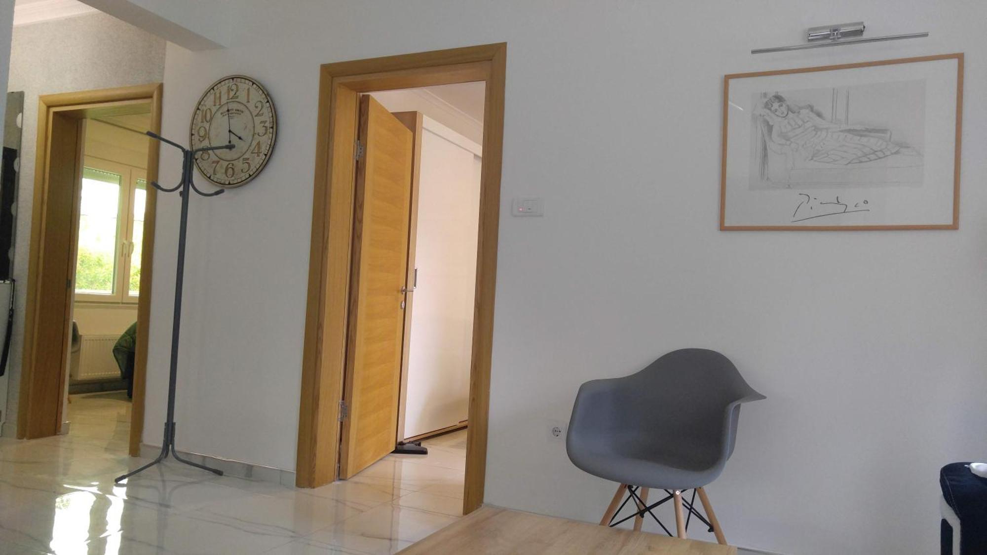 Shopping,airport,parking,ring Road 100sqm Comfort Appartement *