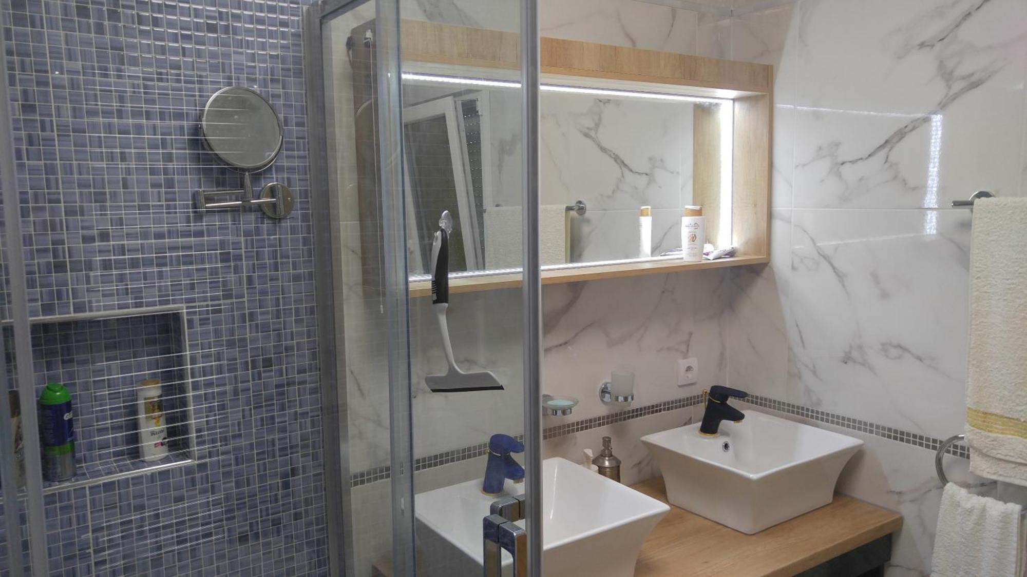 Apartment Shopping,airport,parking,ring Road 100sqm Comfort *